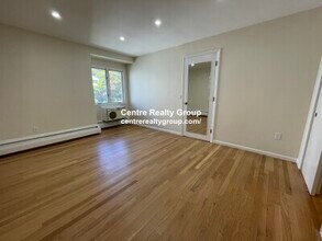 165 Grove St in Chestnut Hill, MA - Building Photo - Building Photo