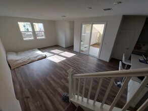 7862 Paseo de Daly in Citrus Heights, CA - Foto de edificio - Building Photo