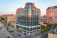 Grohmann Tower Apartments in Milwaukee, WI - Building Photo - Primary Photo