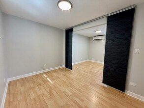 5128 W Carmen Ave in Chicago, IL - Building Photo - Building Photo