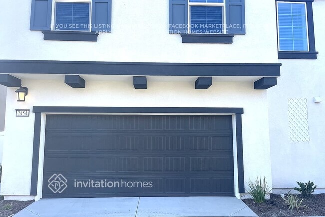 property at 2454 Gunner Ridge Way