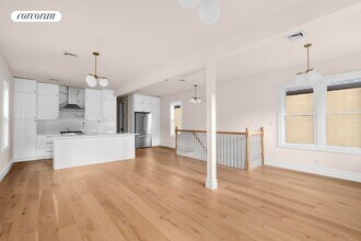 409 E 4th St in Brooklyn, NY - Building Photo - Building Photo
