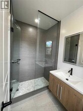 118 Sackville St in Toronto, ON - Building Photo - Building Photo