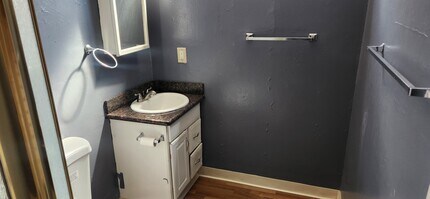 3436 Gates Way in Sacramento, CA - Building Photo - Building Photo
