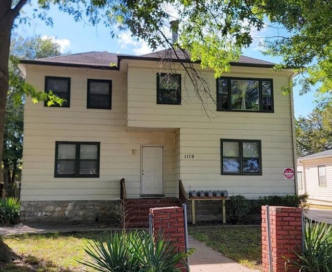 property at 1119 Market St