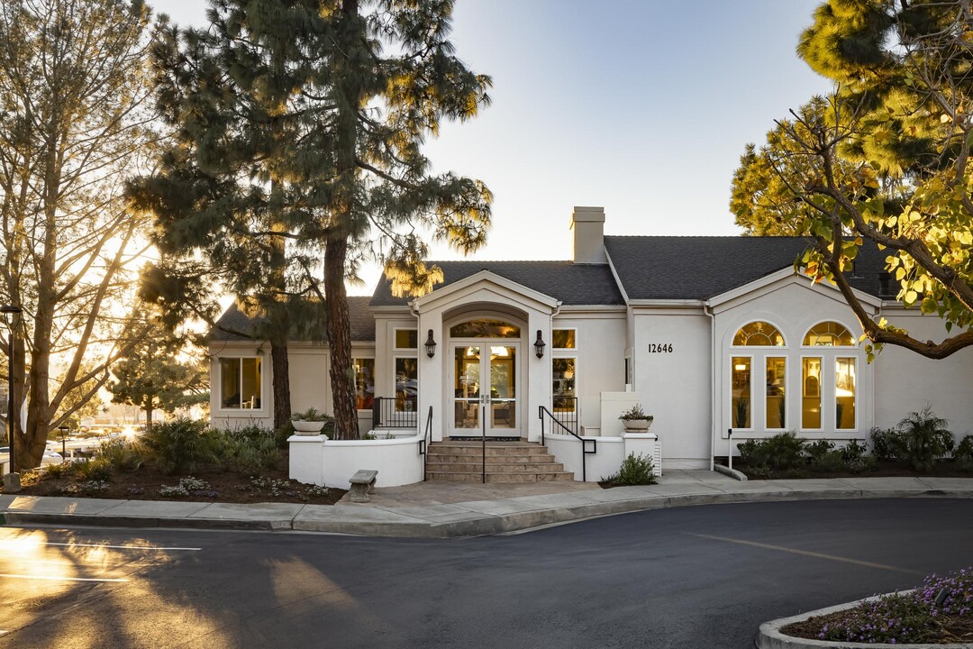 The Club Torrey Pines in San Diego, CA - Foto de edificio