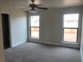 10111 Virginia Ave in Lubbock, TX - Building Photo - Building Photo