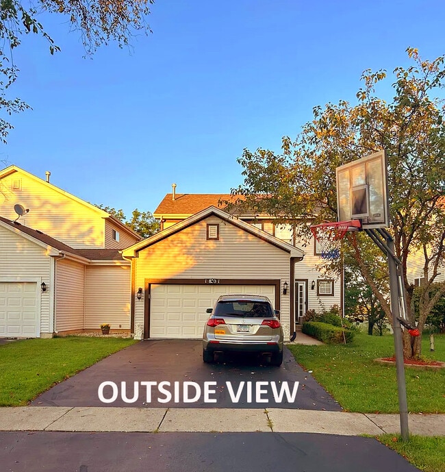 property at 1801 S Hamlin Ln