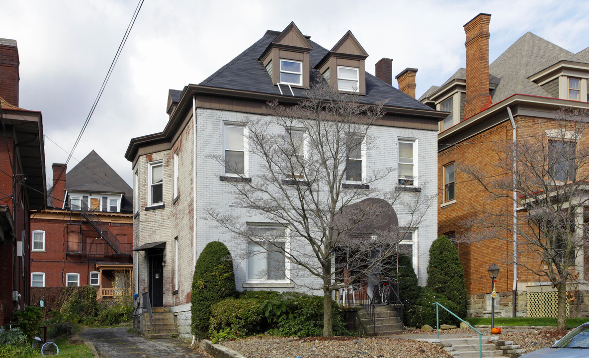 310 Stratford Ave in Pittsburgh, PA - Foto de edificio