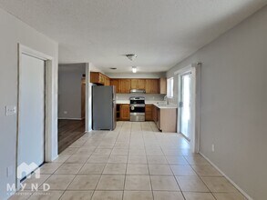 11325 E Elton Ave in Mesa, AZ - Building Photo - Building Photo