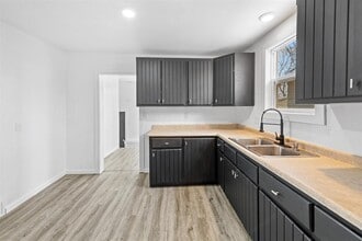 1610 15th Ave in Menominee, MI - Building Photo - Building Photo