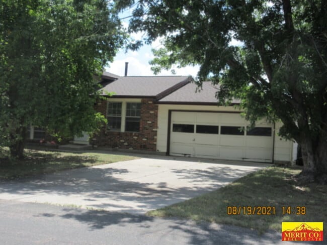 property at 1933 Flintlock Terrace W