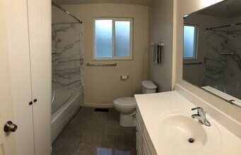 4323 S 4710 W in Salt Lake City, UT - Building Photo - Building Photo
