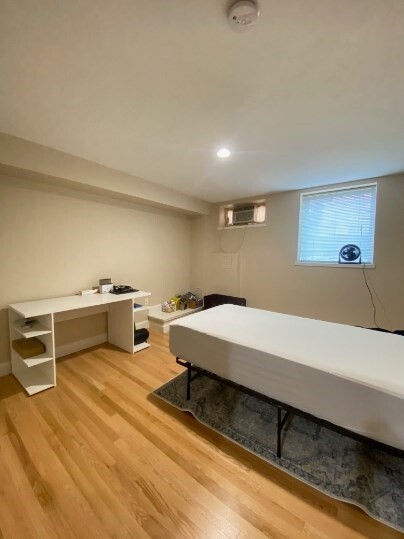315 Saint Paul St, Unit 4 in Brookline, MA - Building Photo - Building Photo