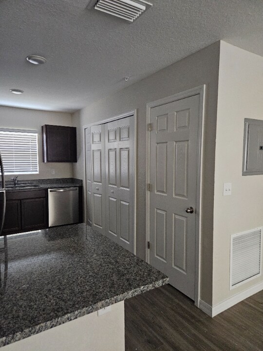 64 Walnut Rd in Ocala, FL - Foto de edificio