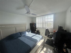 2851 Leonard Dr in Aventura, FL - Building Photo - Building Photo