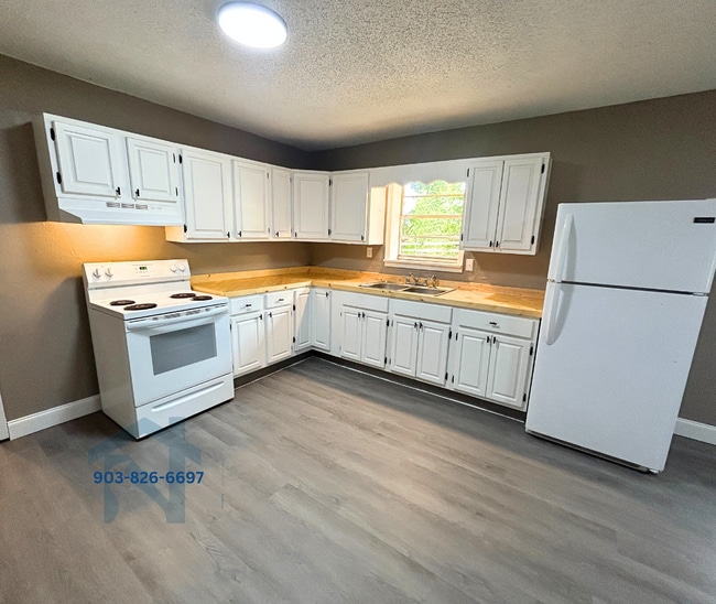 601 Thomas St in Linden, TX - Building Photo - Building Photo