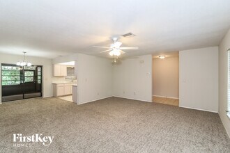 116 Palmetto Dr in Venice, FL - Building Photo - Building Photo