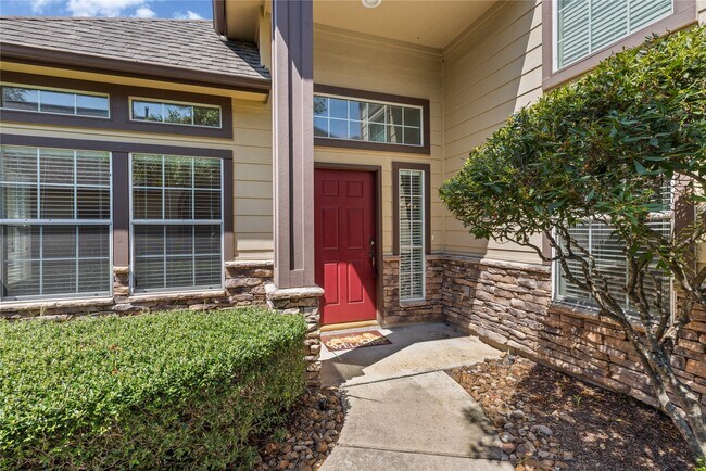 property at 7906 Glenn Cliff Dr