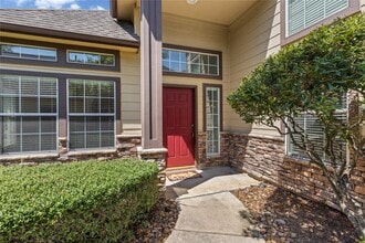 7906 Glenn Cliff Dr in Houston, TX - Building Photo - Building Photo