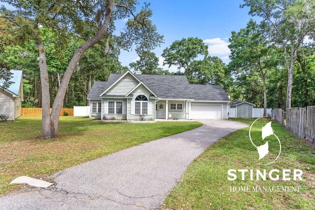 26 Lucerne Ave in Beaufort, SC - Building Photo - Building Photo