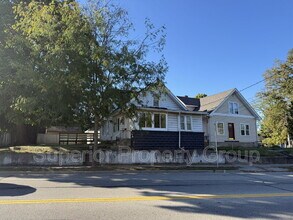 18 N Fair Oaks Ave in Madison, WI - Building Photo - Building Photo