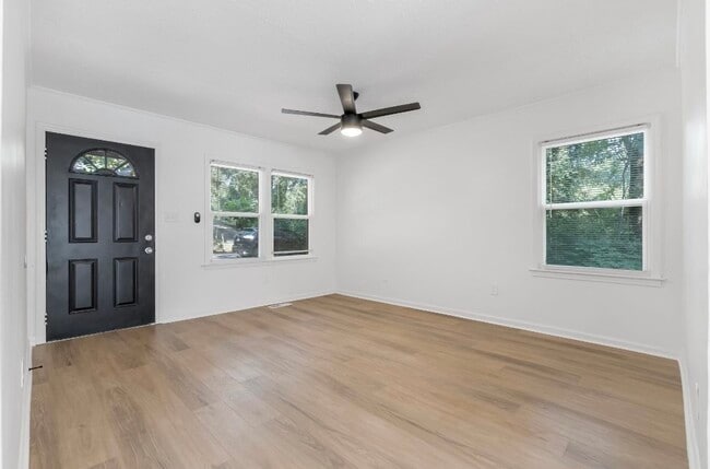 409 Yardley Ct, Unit 409 Ydarley CT Apt B in Spartanburg, SC - Foto de edificio - Building Photo