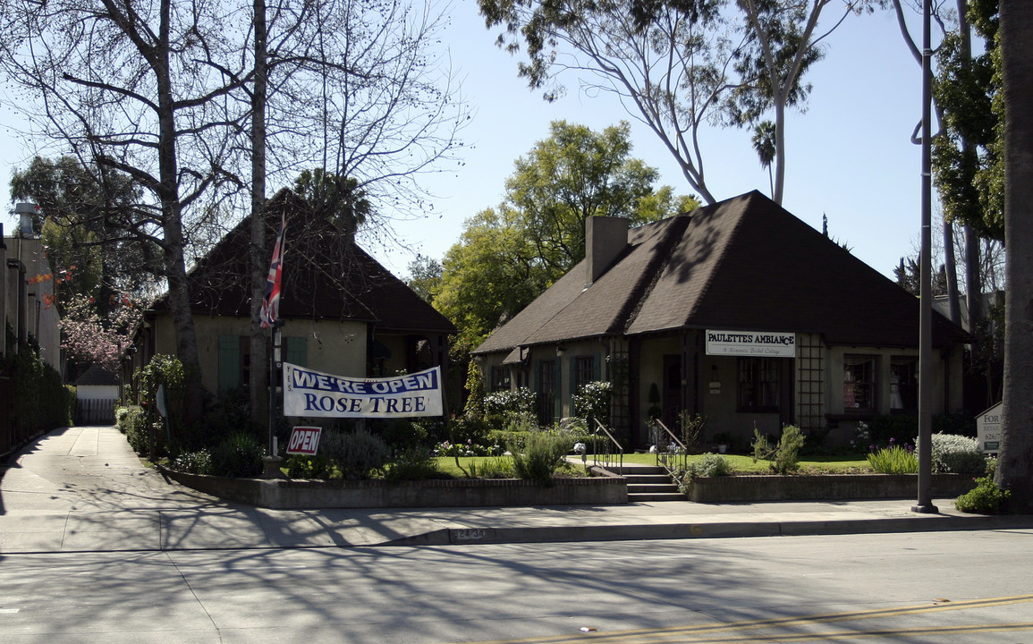 824-834 E California Blvd in Pasadena, CA - Building Photo