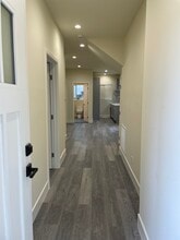 1825 Berkeley Way, Unit B in Berkeley, CA - Foto de edificio - Building Photo
