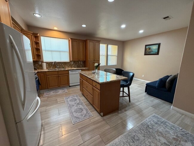 1860 E 12th St in National City, CA - Building Photo - Building Photo