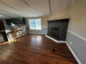 2484 Gator Ln in Groveland, FL - Building Photo - Building Photo