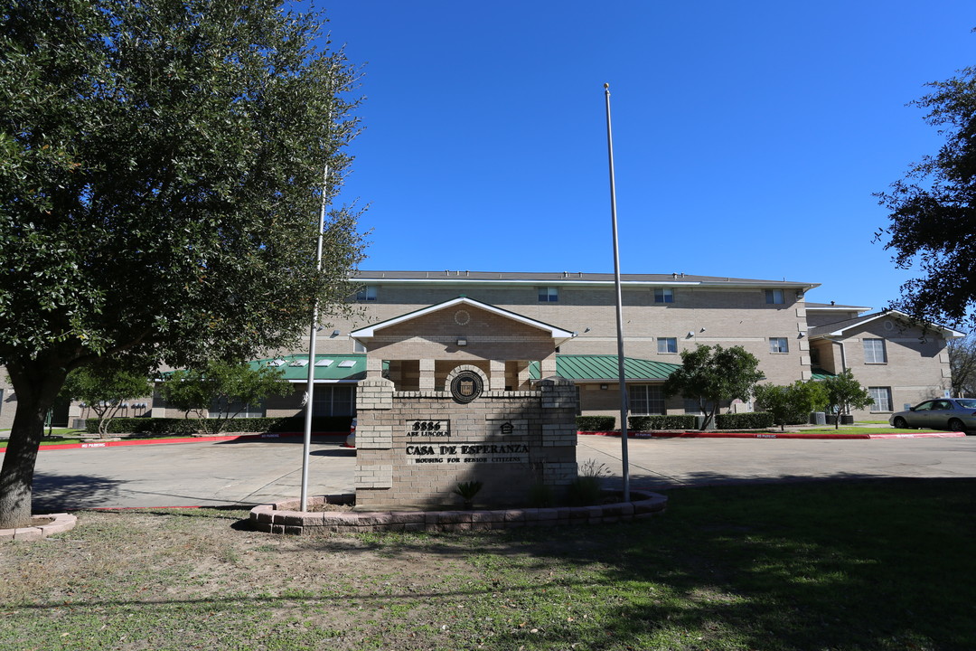 Casa De Esperanza Apartments in San Antonio, TX - Foto de edificio