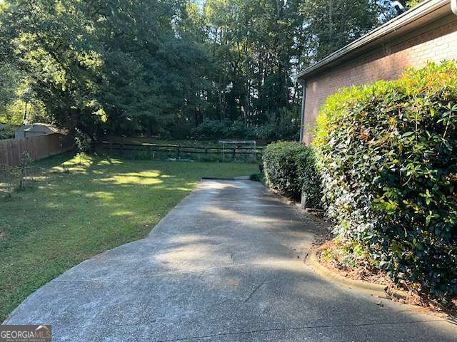 4079 Sardis Church Rd in Buford, GA - Foto de edificio - Building Photo