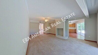 27 Holly Ave in Shalimar, FL - Building Photo - Building Photo