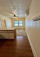 241 High St NE in Salem, OR - Building Photo - Building Photo