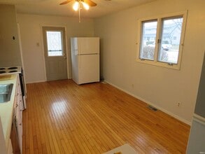 413 W Harrison St in Monticello, IN - Building Photo - Building Photo