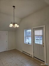 72 Walnut St in Naugatuck, CT - Building Photo - Building Photo