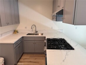 2714 Florida St, Unit 04-4212 in Huntington Beach, CA - Building Photo - Building Photo