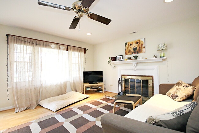 614 Shamrock Rd in Charlottesville, VA - Building Photo - Building Photo