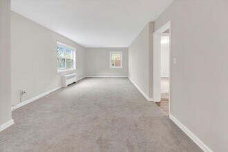 330 Broadway in Tarrytown, NY - Building Photo - Building Photo