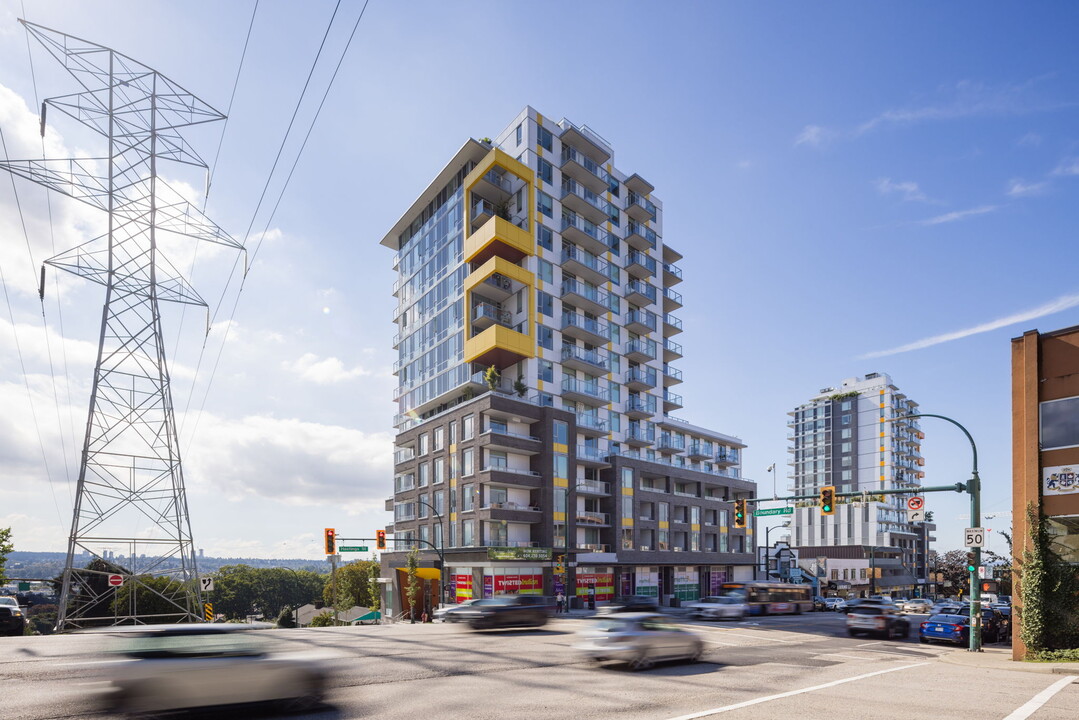 Aster in Vancouver, BC - Building Photo