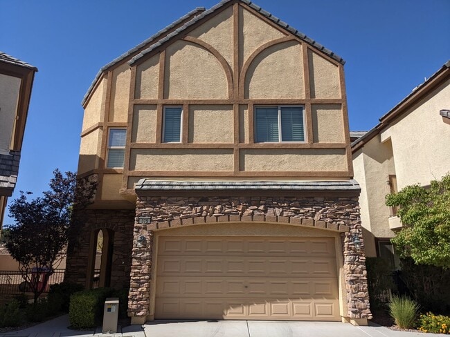 375 Hollins Hall St in Las Vegas, NV - Foto de edificio - Building Photo