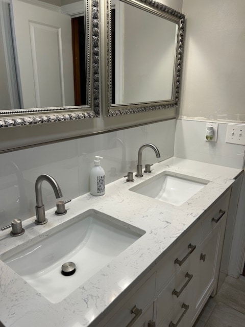 property at 9100 W Mount Dr