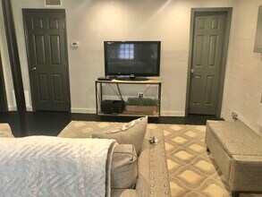 1617 S Adams St in Tallahassee, FL - Building Photo - Building Photo