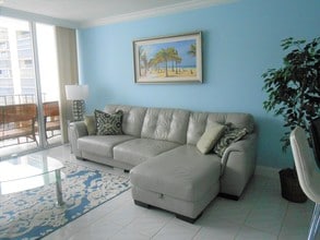 4750 S Ocean Blvd-Unit -712 in Highland Beach, FL - Building Photo - Building Photo