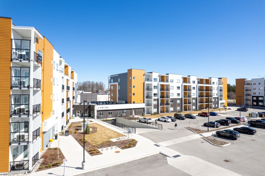 Lumina Kitchener in Kitchener, ON - Building Photo