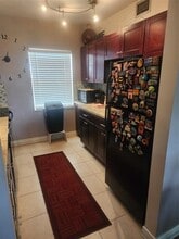 7500 NW 4th Pl in Margate, FL - Building Photo - Building Photo