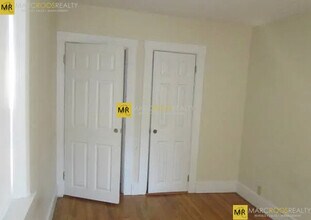23 Shepard St, Unit #1 in Boston, MA - Building Photo - Building Photo