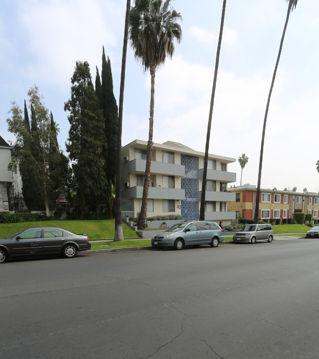 Alexandria Place in Los Angeles, CA - Building Photo - Building Photo