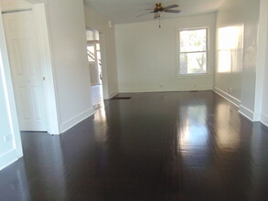 6853 S King Dr in Chicago, IL - Building Photo - Building Photo